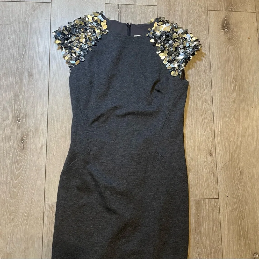 Michael Kors Gray Sheath Dress Sequin Shoulders Bodycon Party Mini Cocktail 2 - Picture 3 of 7